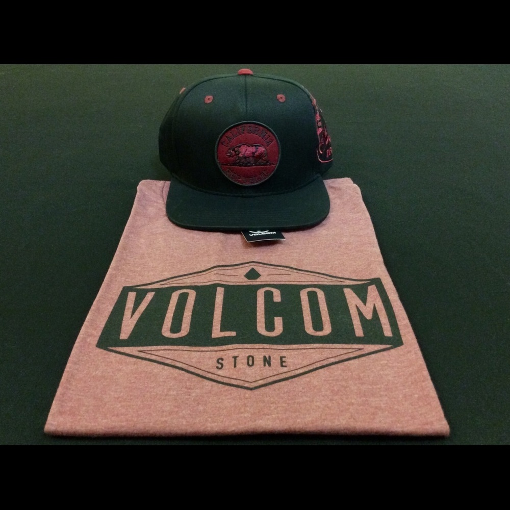 🚫SOLD🚫 *BRAND NEW* $90 - Hat & 2 Shirts Combo